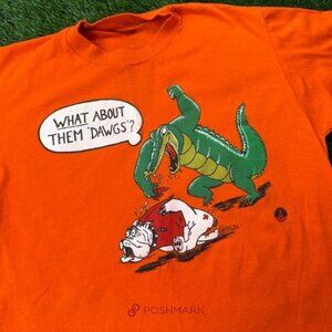 Vintage Florida Gators Dawg Chasing university Shirt